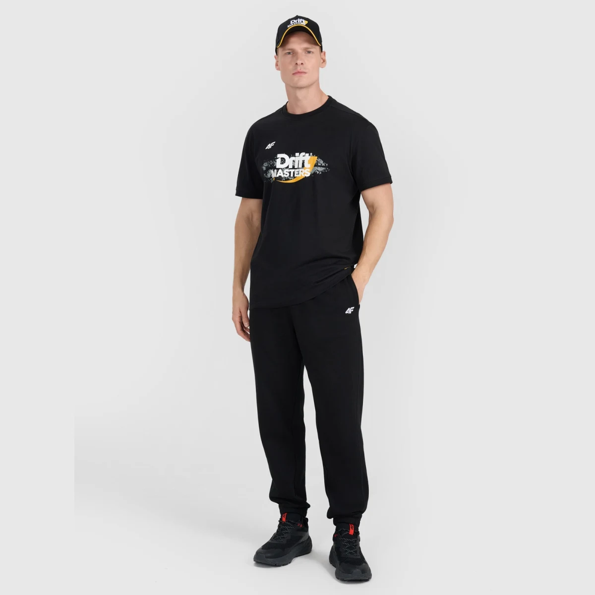 Unisex regular tričko s potiskem 4F x Drift Masters - černé · záber 2