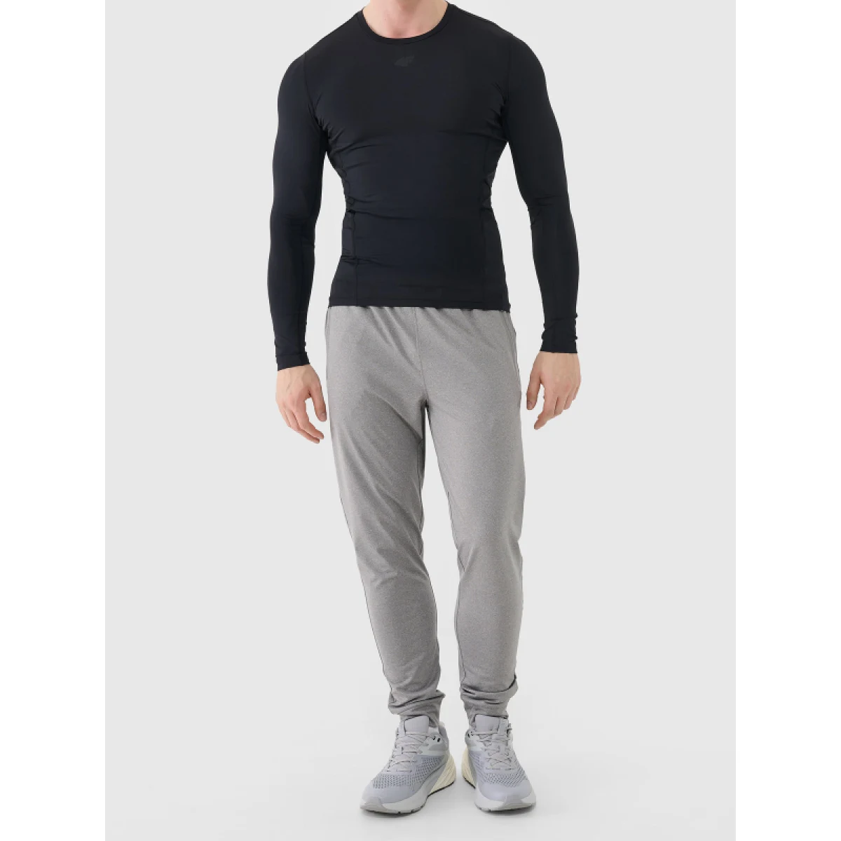 Pánske tepláky 4F TROUSERS FNK M1046-25M-GREY MELANGE · záber 5
