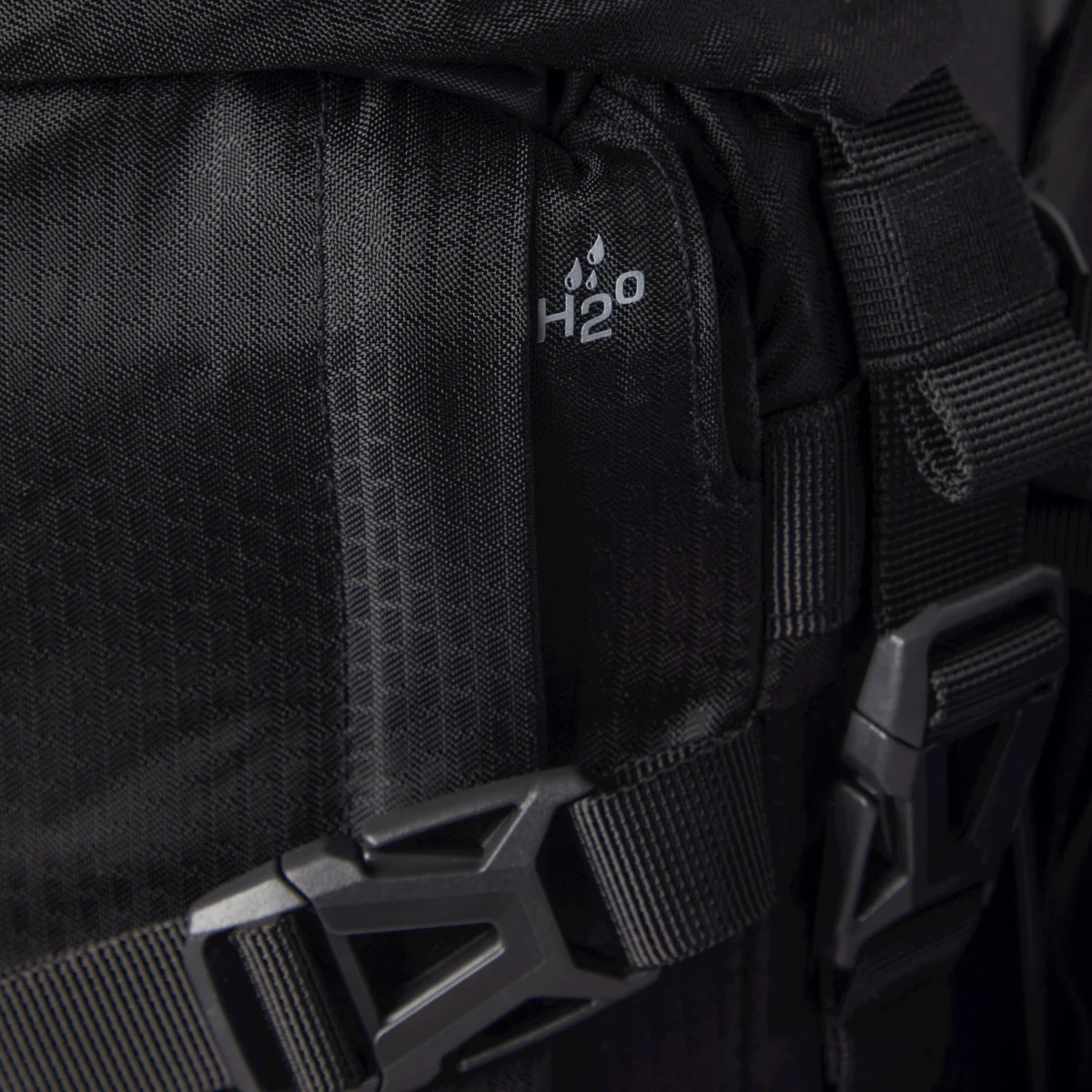McKinley Yukon II CT 55+10 Vario Backpack · záber 5