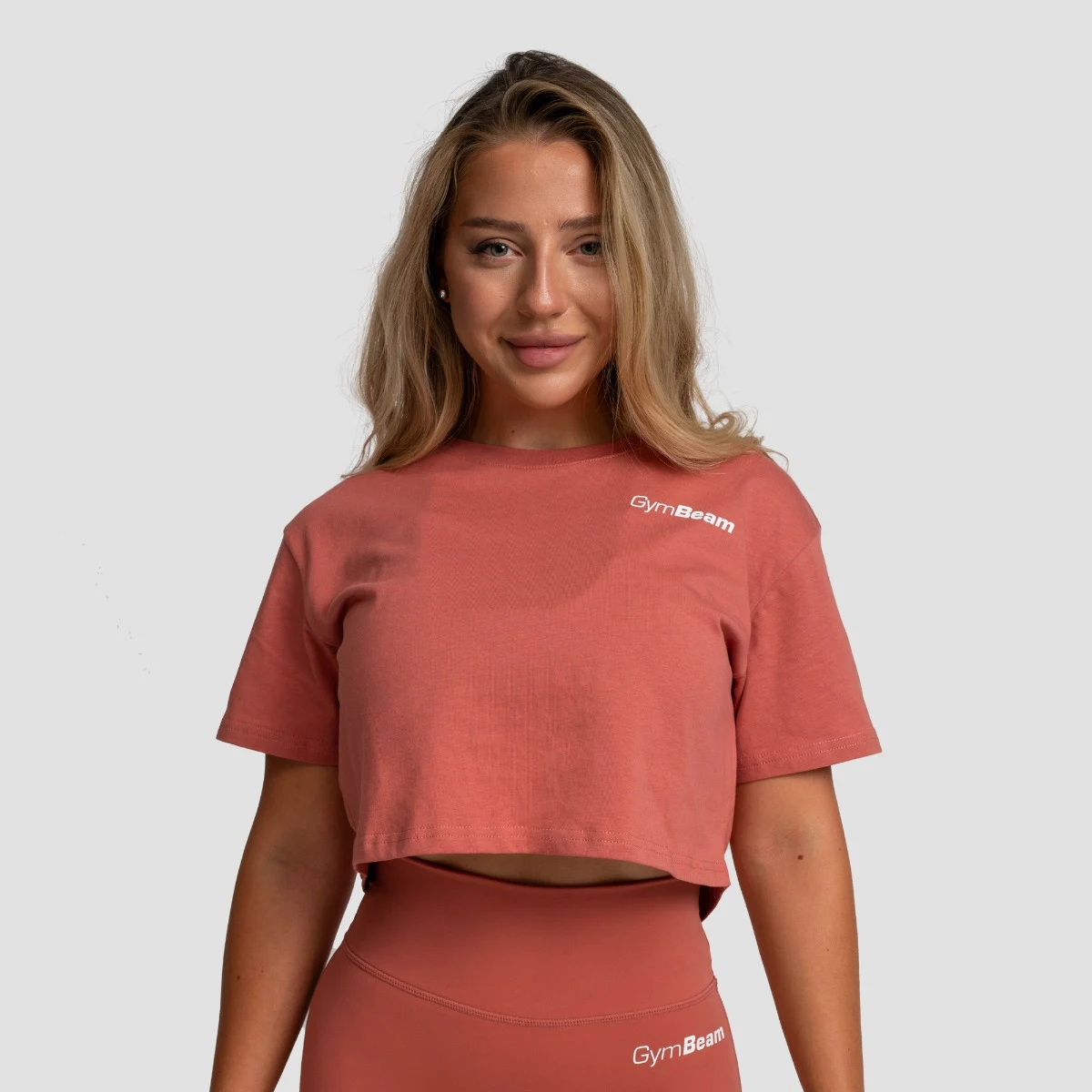GymBeam Women‘s Limitless Cropped T-Shirt Cinnamon - Veličina: M | Boja: Narančasta | Težina: 0,121 g | Pakiranje: 130 · záber 1