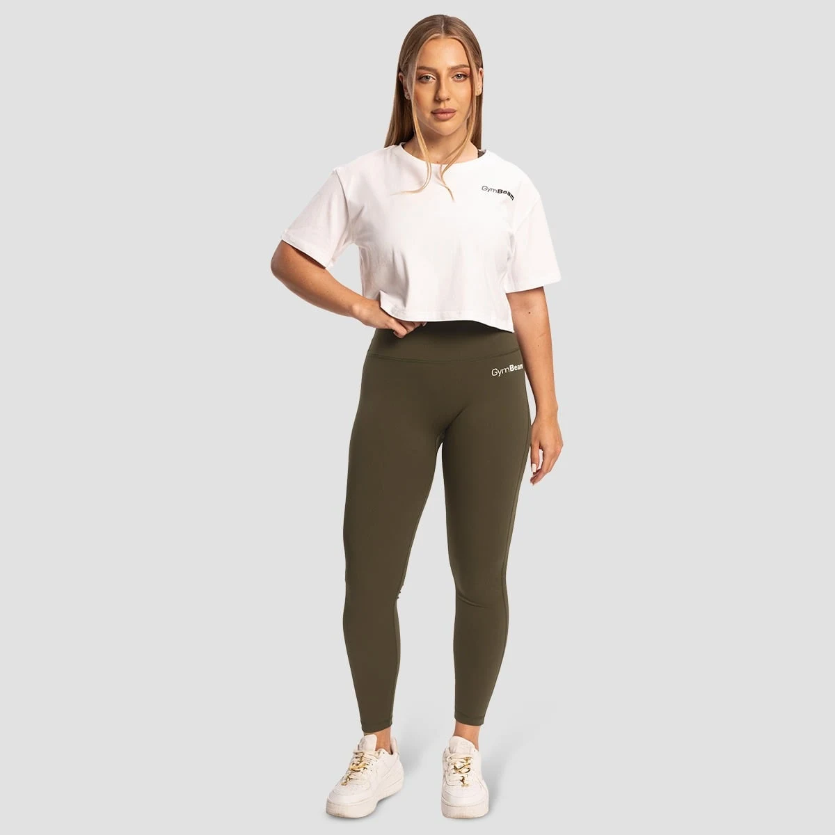 GymBeam Dámské tričko Cropped Limitless White - Velikost: XXL | Barva: Biela | Hmotnost: 0,1442 kg | Balení: 115 · záber 5