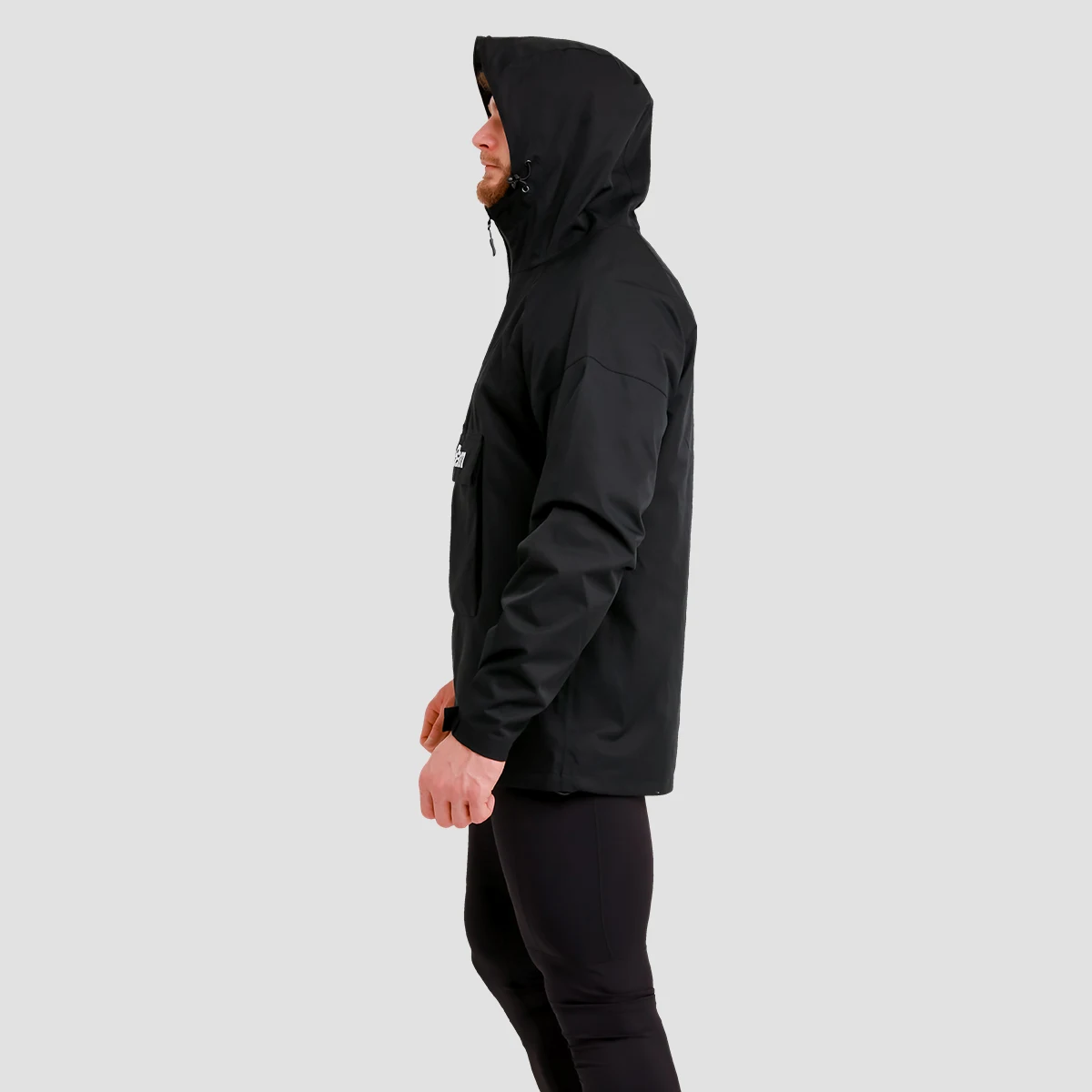 GymBeam Men‘s Rain Smock Jacket Black - Veličina: M | Boja: Crna | Težina: 0,38 g | Pakiranje: 20 · záber 5