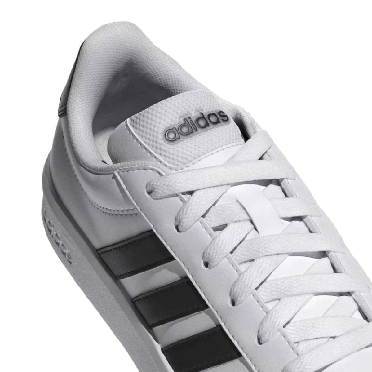 Juniorská rekreačná obuv ADIDAS Grand Court 3.0 Jr cloud white core black cloud white · záber 5