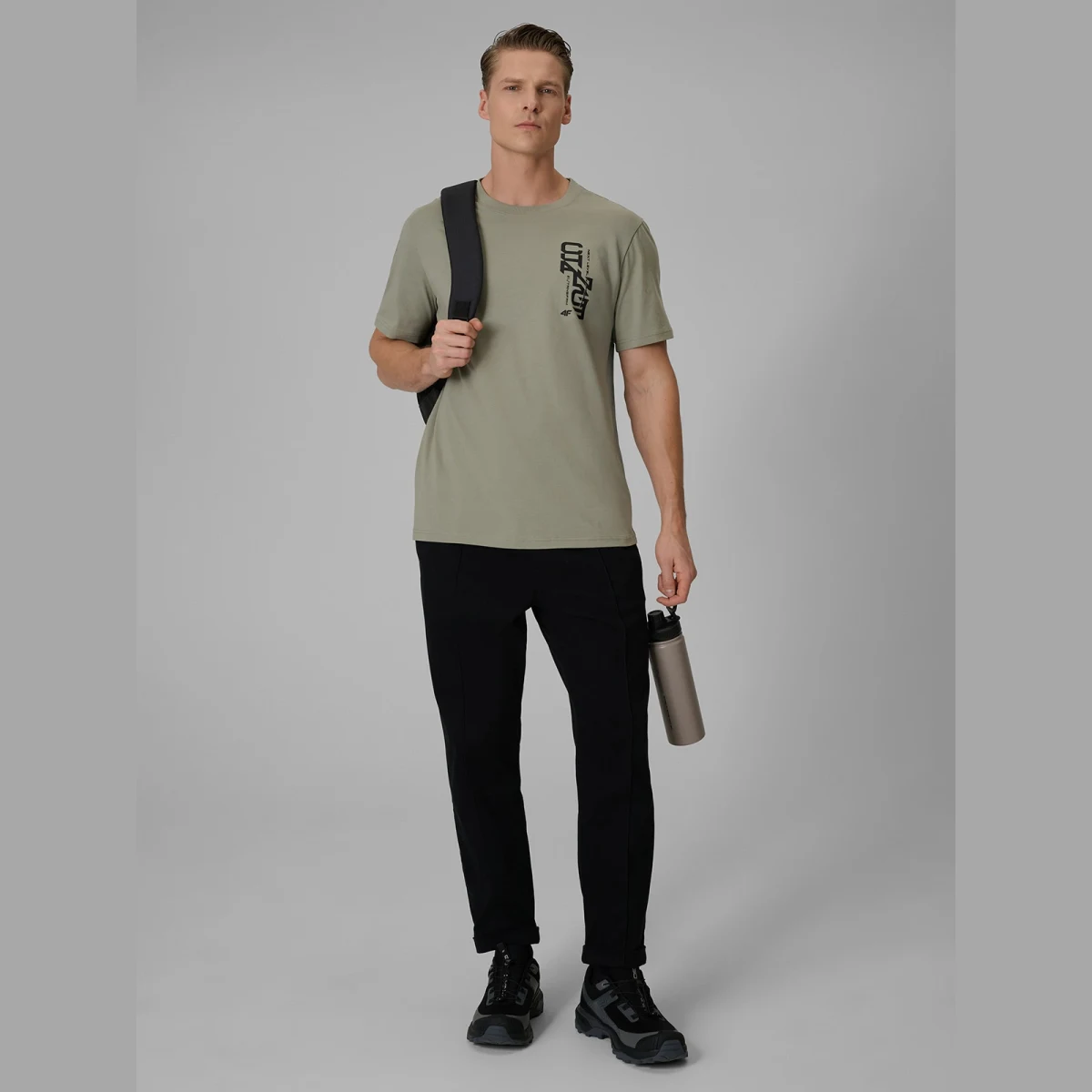 Pánské regular tričko s potiskem - khaki · záber 2