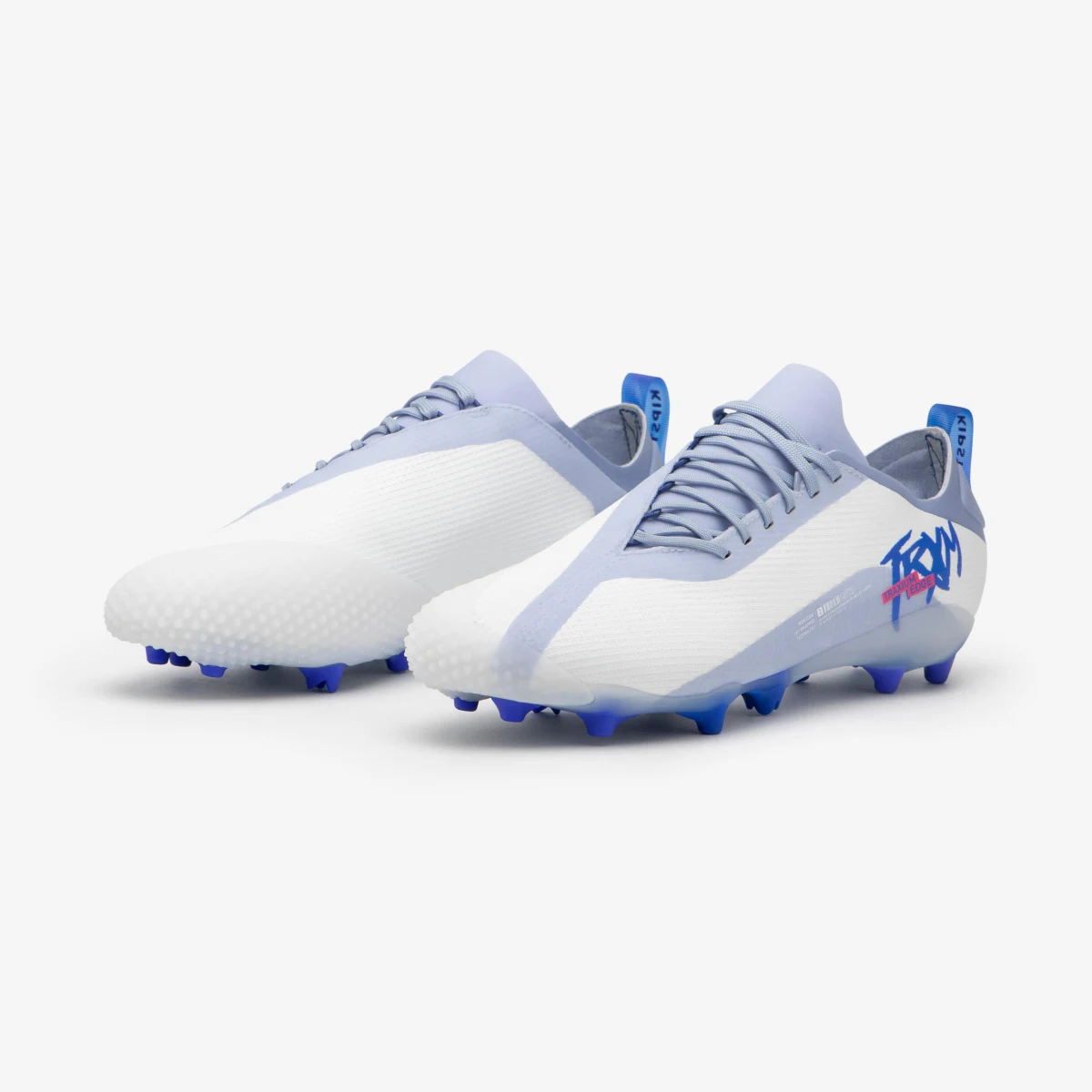 KIPSTA Futbalové kopačky Traxium Edge AG/FG bielo-modré 41 · záber 2
