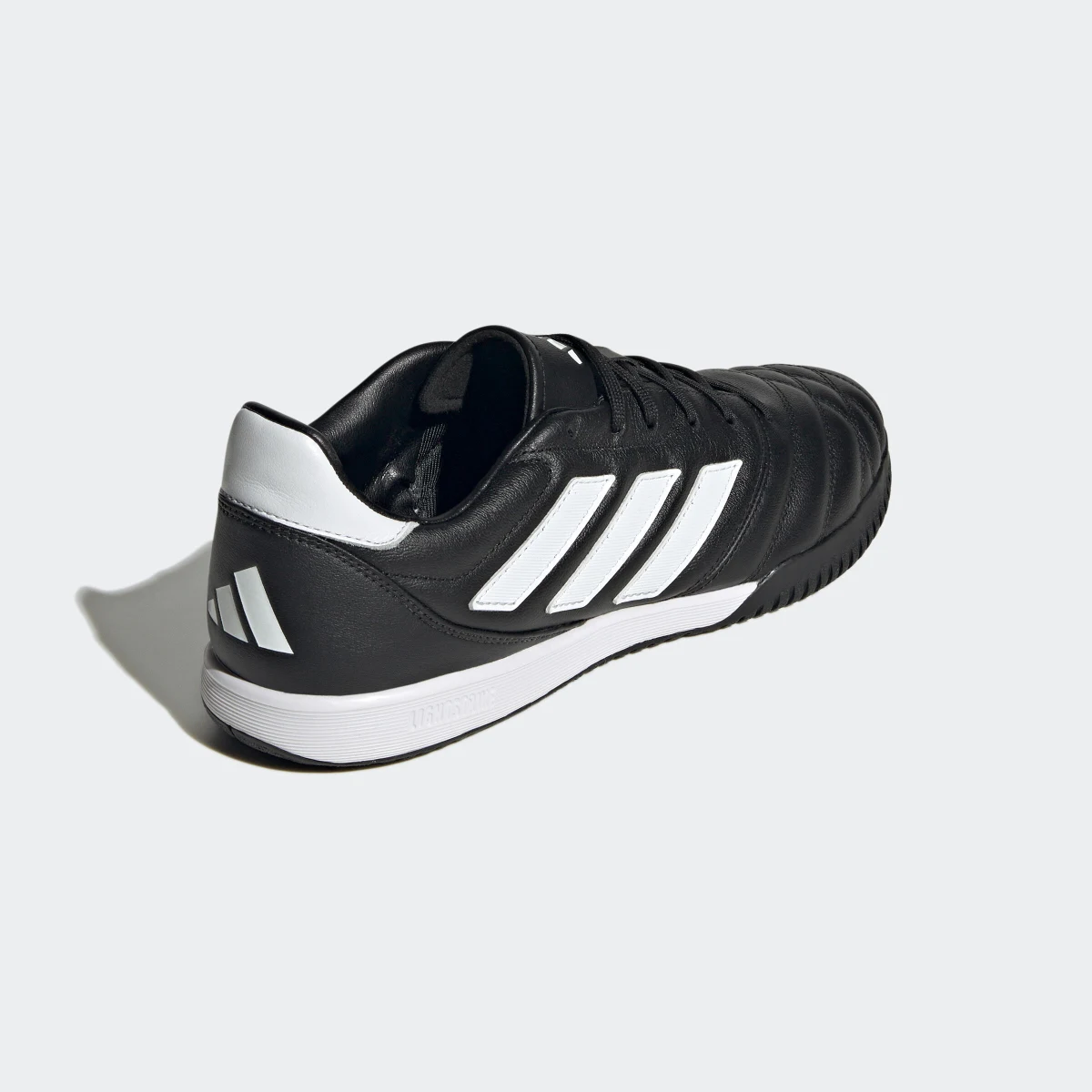 ADIDAS Kopačky na futsal Gloro čierne 46 · záber 2