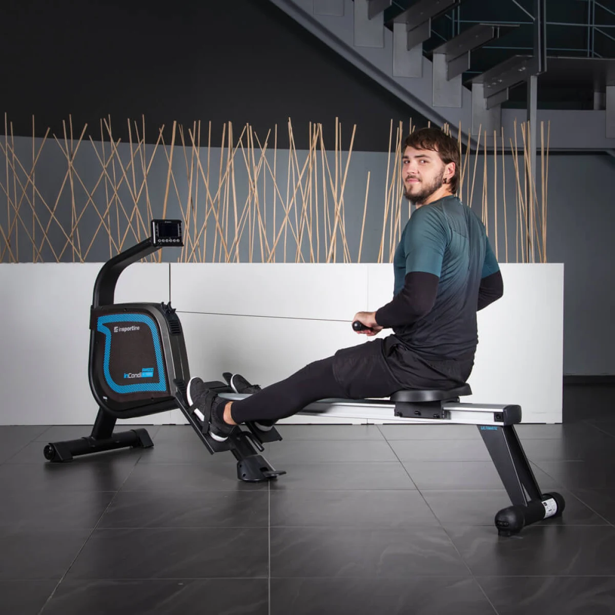 Veslovací trenažér inSPORTline inCondi RW600 · záber 4