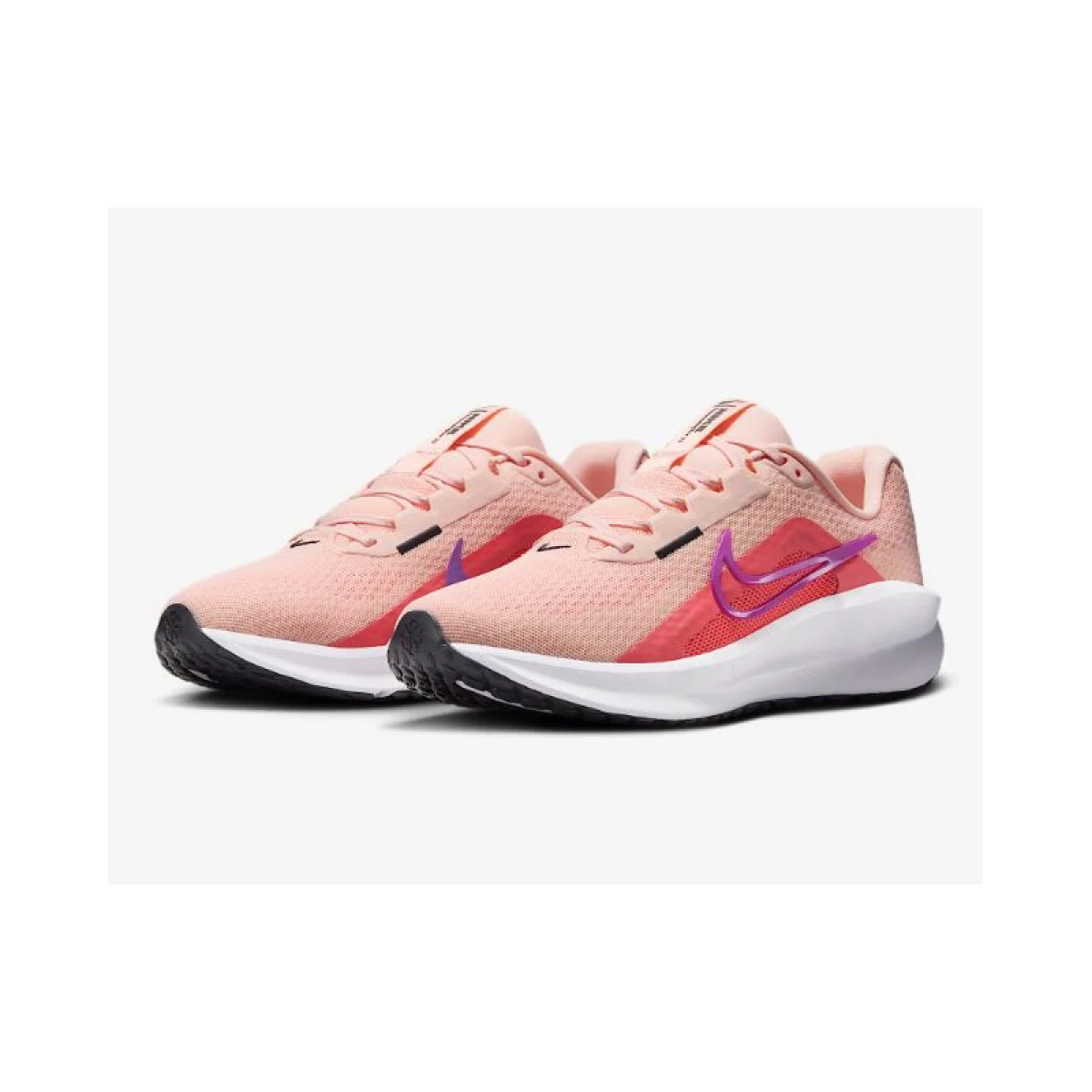 Dámská sportovní obuv (tréninková) NIKE Downshifter 13 W washed coral vivid purple magic ember · záber 3