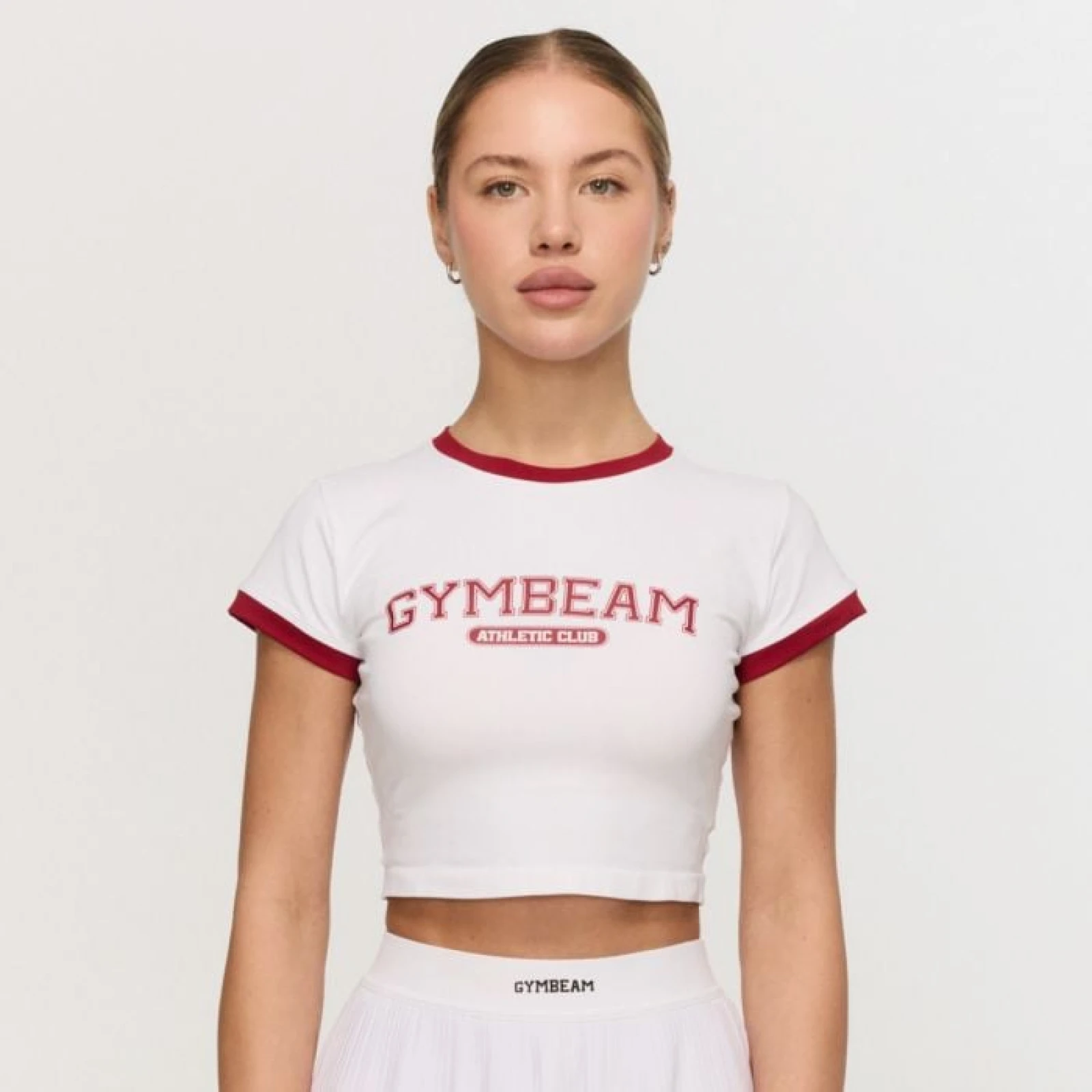 Дамска тениска Varsity White - GymBeam - Размер: S | Тегло: 0,127 g | Опаковка: 150 · záber 1