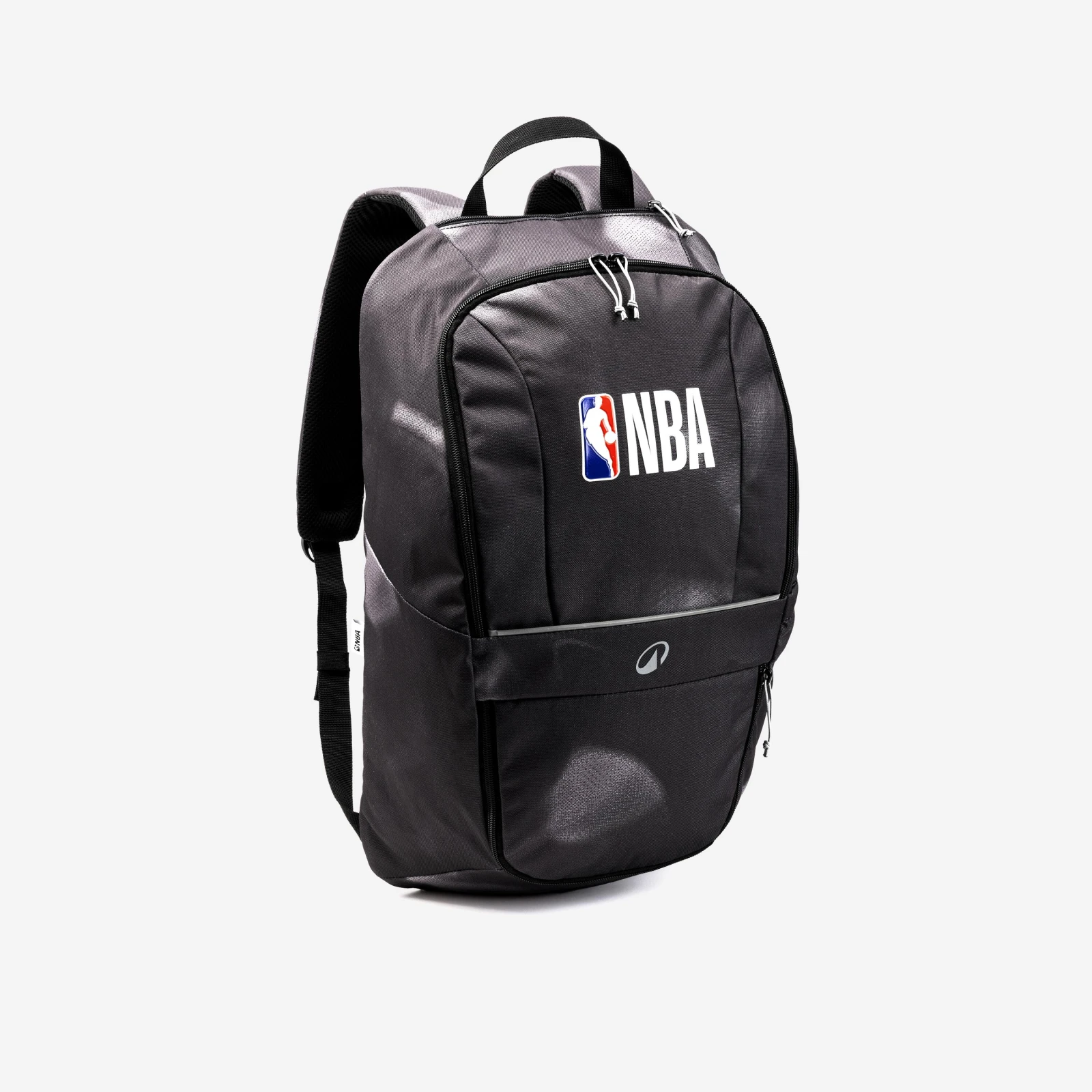KIPSTA Batoh na basketbal NBA 20 l čierny bez · záber 1
