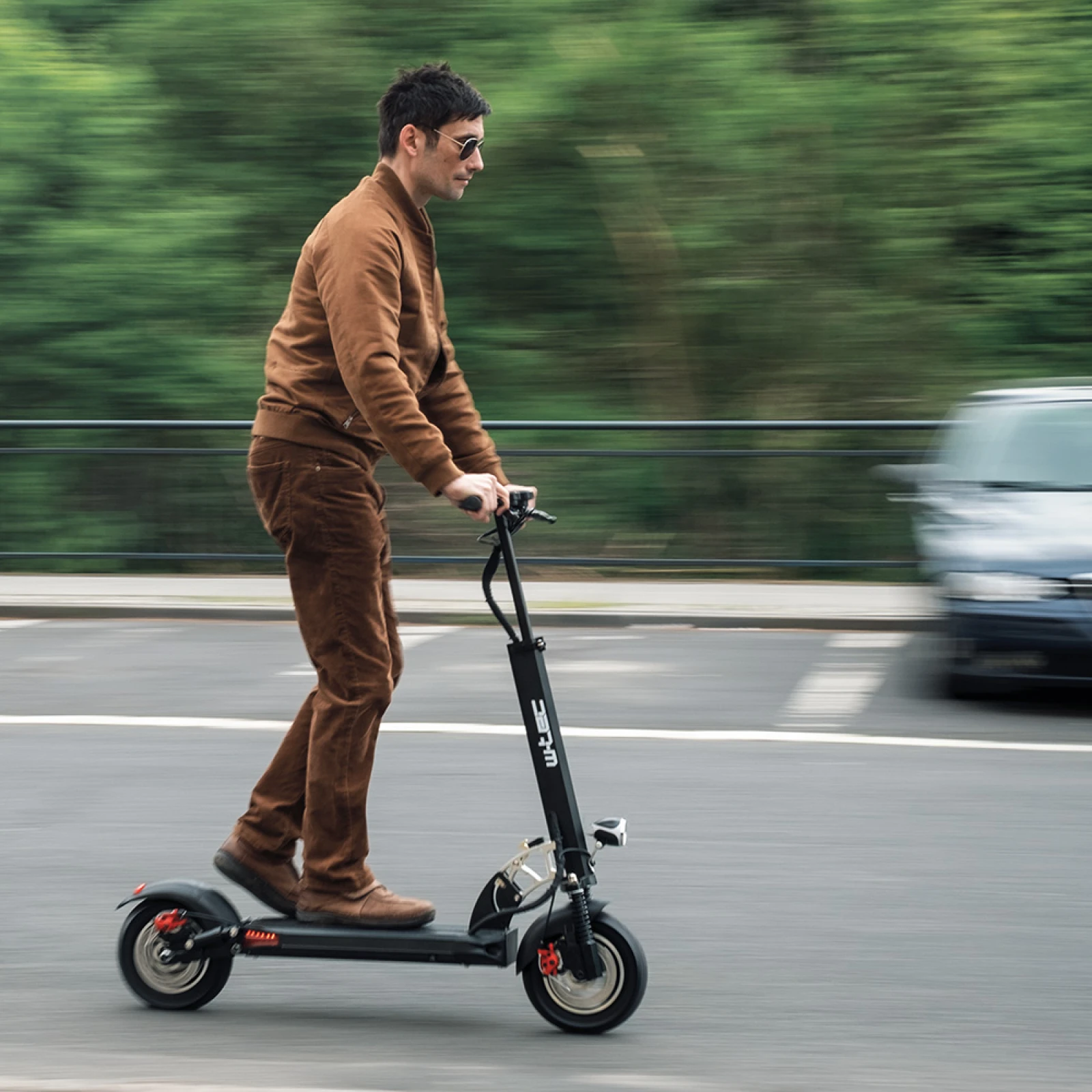 W-TEC Tenmark III biela · záber 5