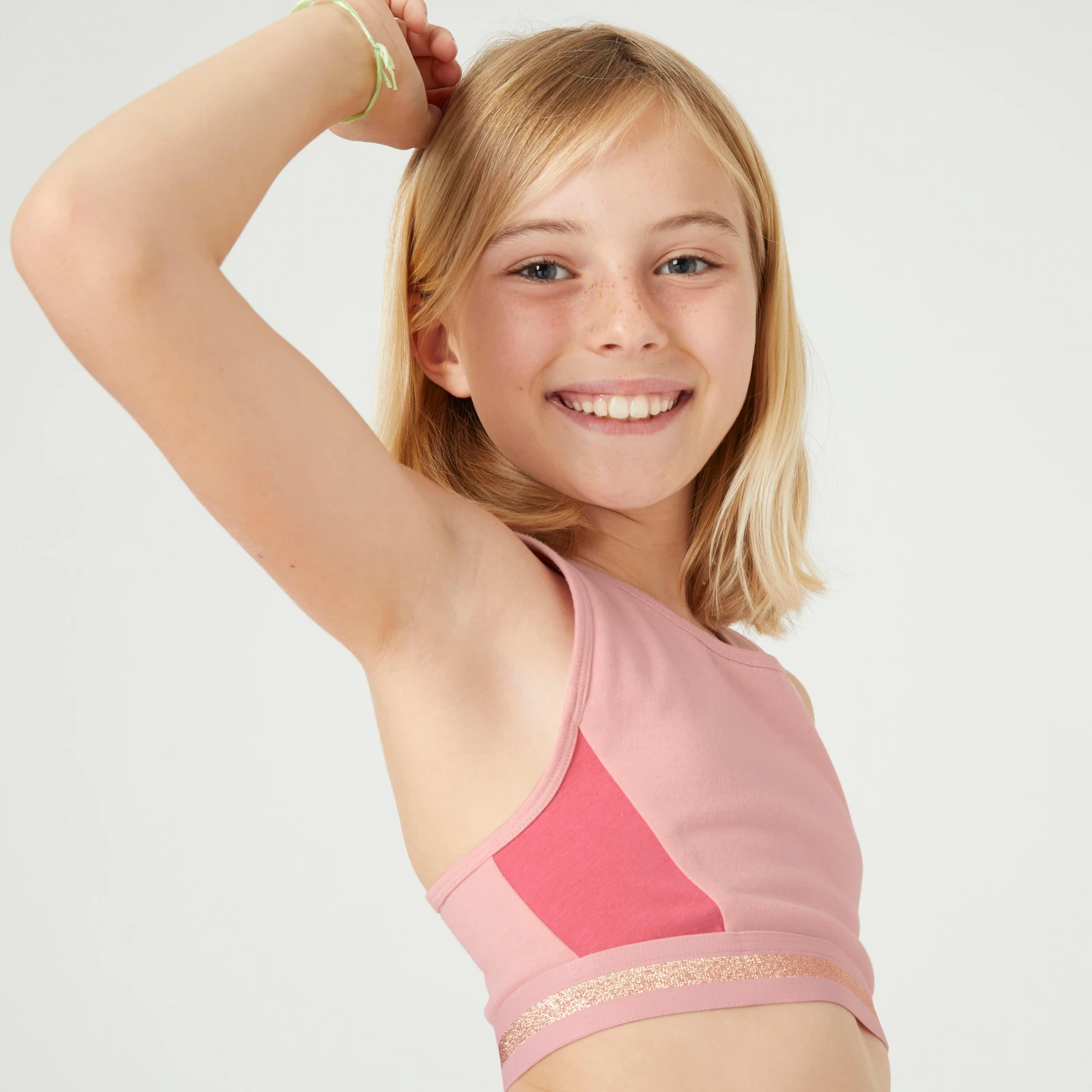 DOMYOS Dievčenská podprsenka na cvičenie ružová 14-15 r (160-166 cm) · záber 2