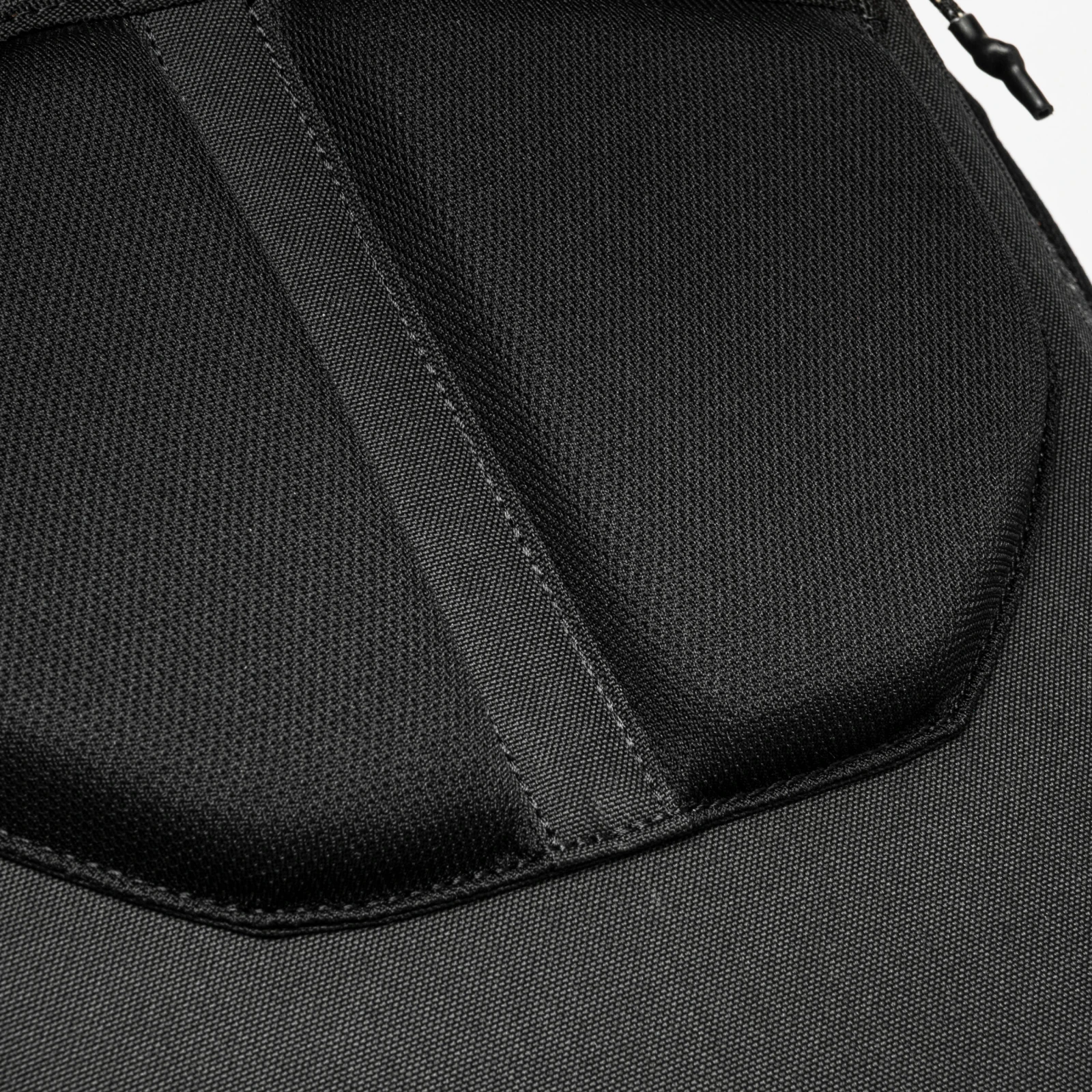 FORCLAZ Cestovný batoh Travel 500 Organizer 40 l čierny bez · záber 2