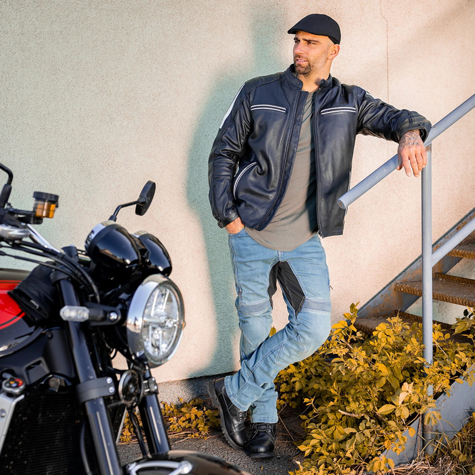 Kožená moto bunda W-TEC Helsin Farba čierno-biela, · záber 2