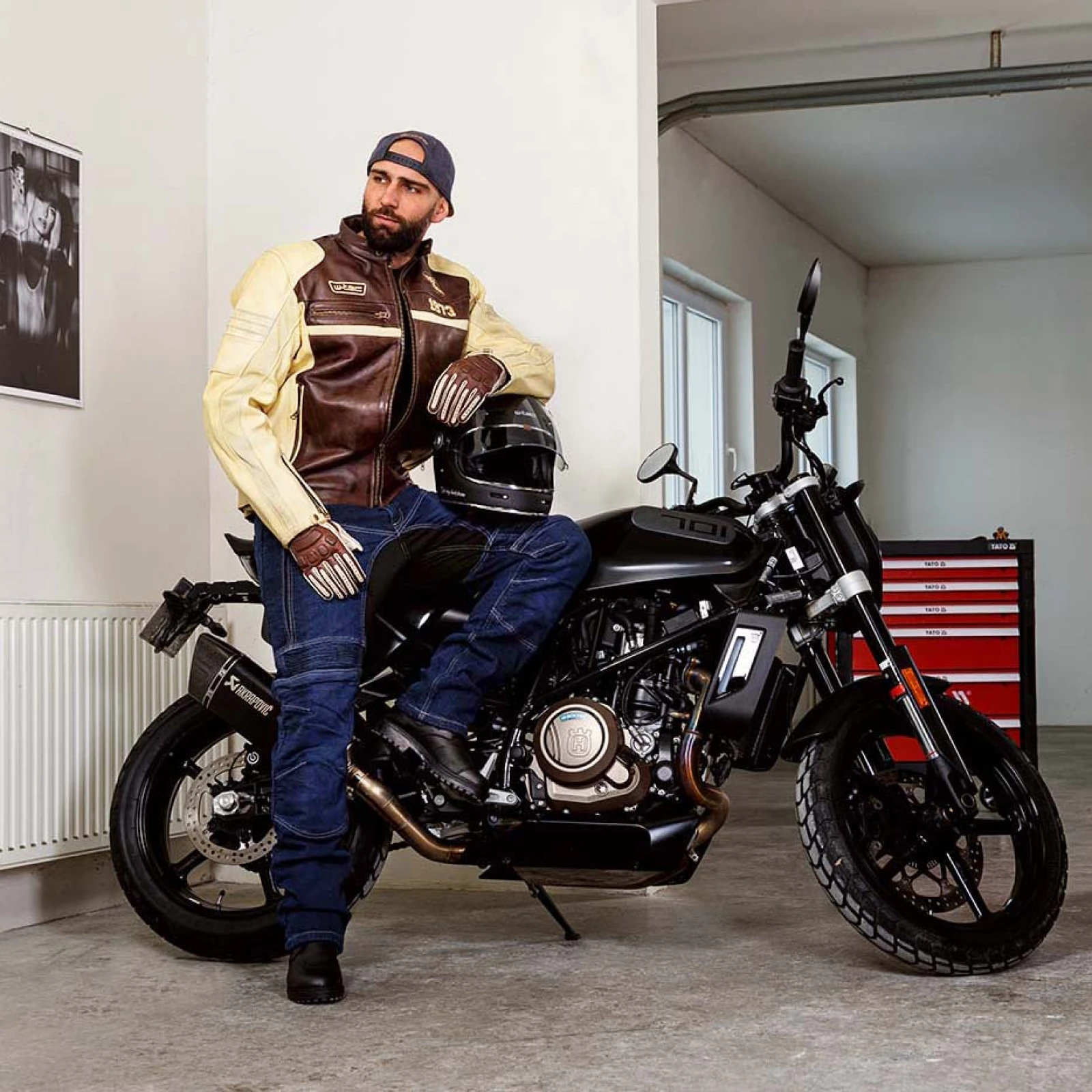 Pánska kožená moto bunda W-TEC Retro Farba čierno-hnedo-béžová, · záber 3