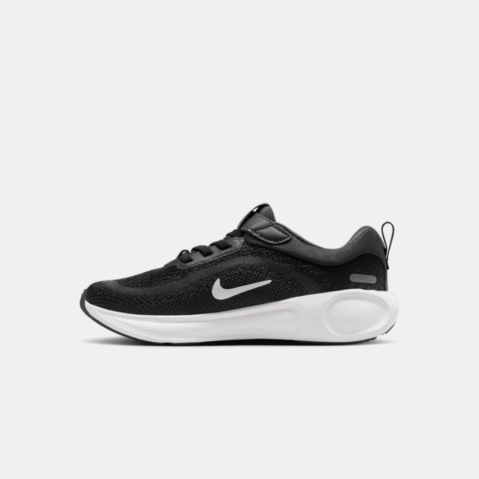 Chlapčenská športová obuv (tréningová) NIKE Stellar Ride K black university red anthracite - Farba: čierna | Pohlavie: Detské · záber 3