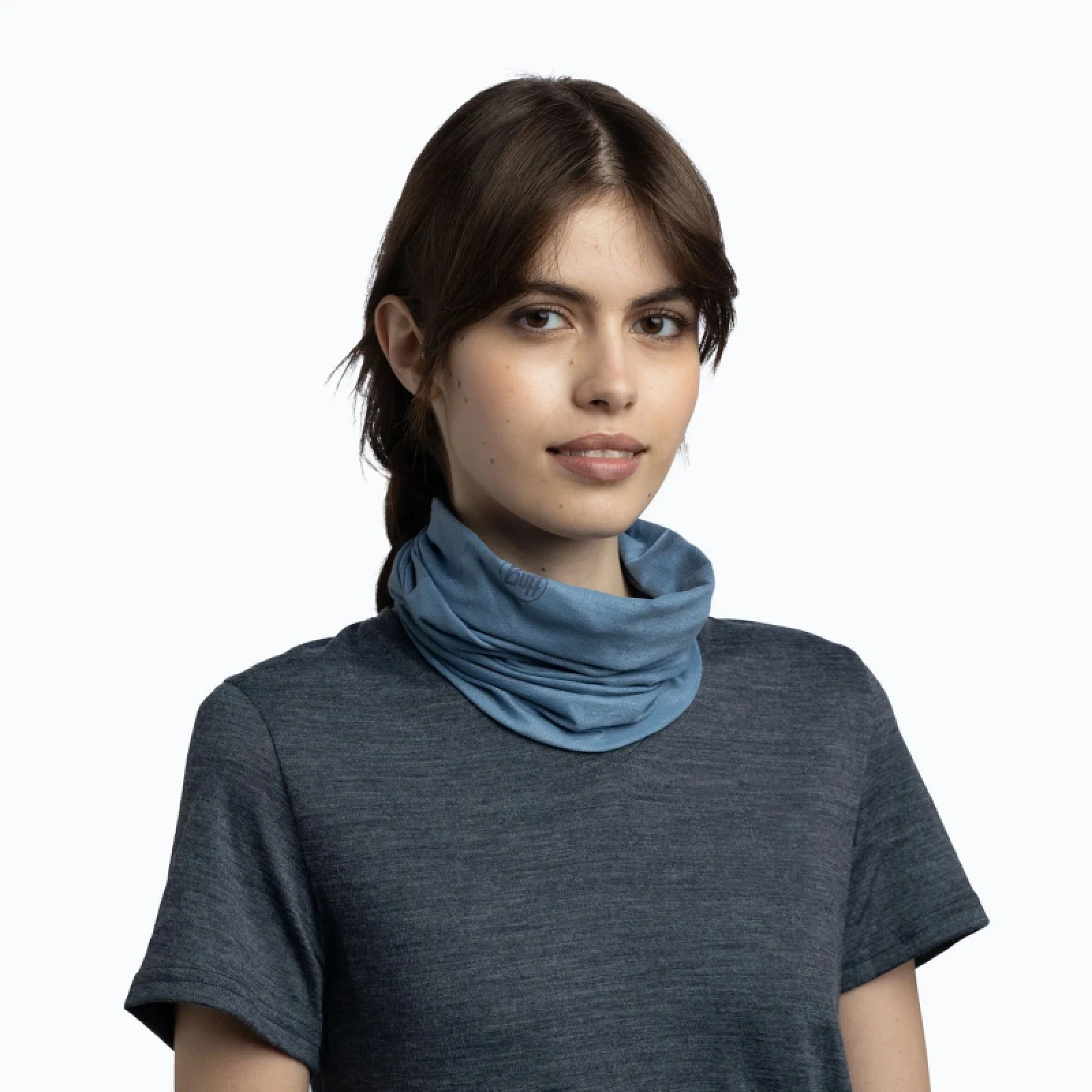 Multifunkčná šatka BUFF COOLNET UV SOLID SLATE · záber 4