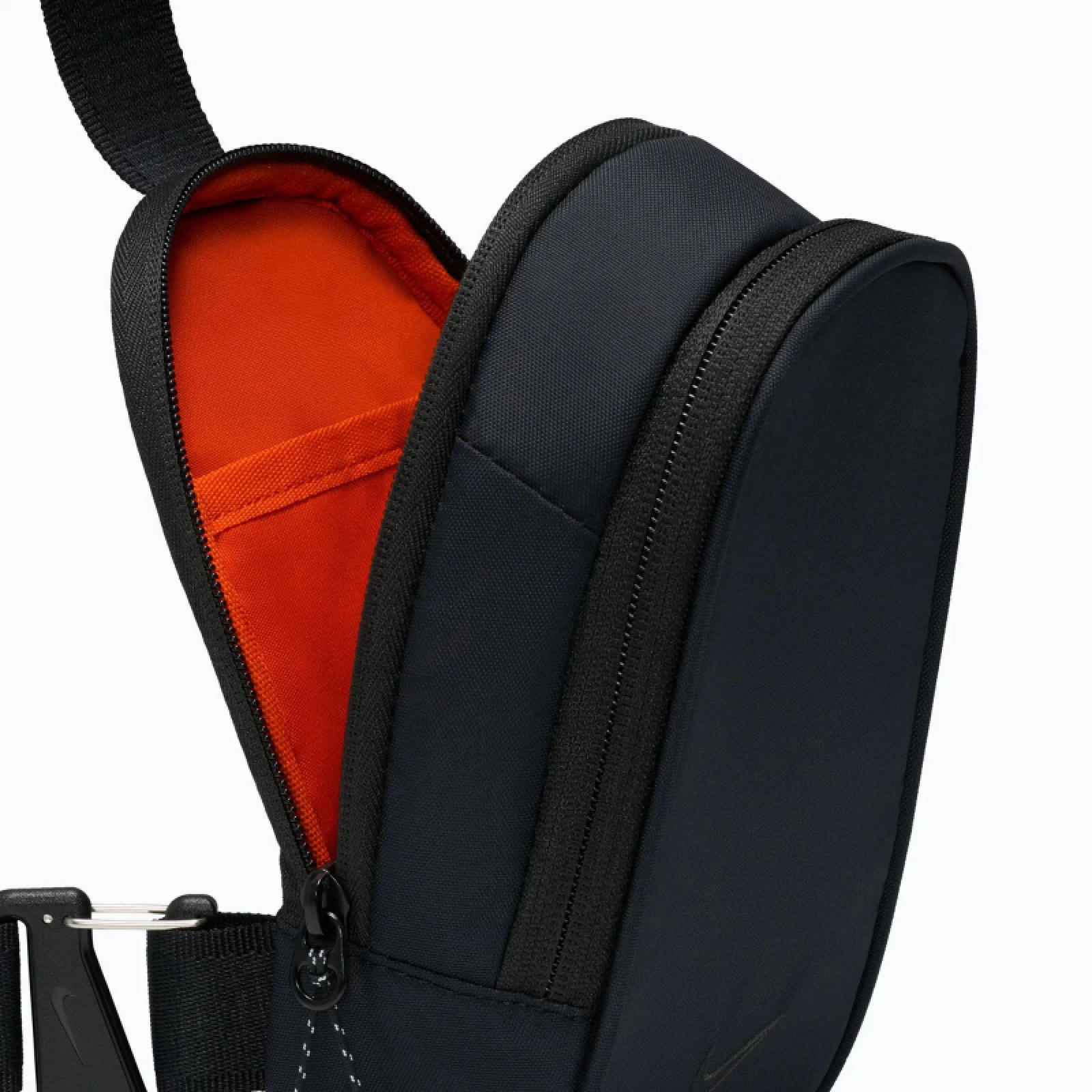 Malá taška cez rameno NIKE NK NSW COMMUTE CROSSBODY · záber 5