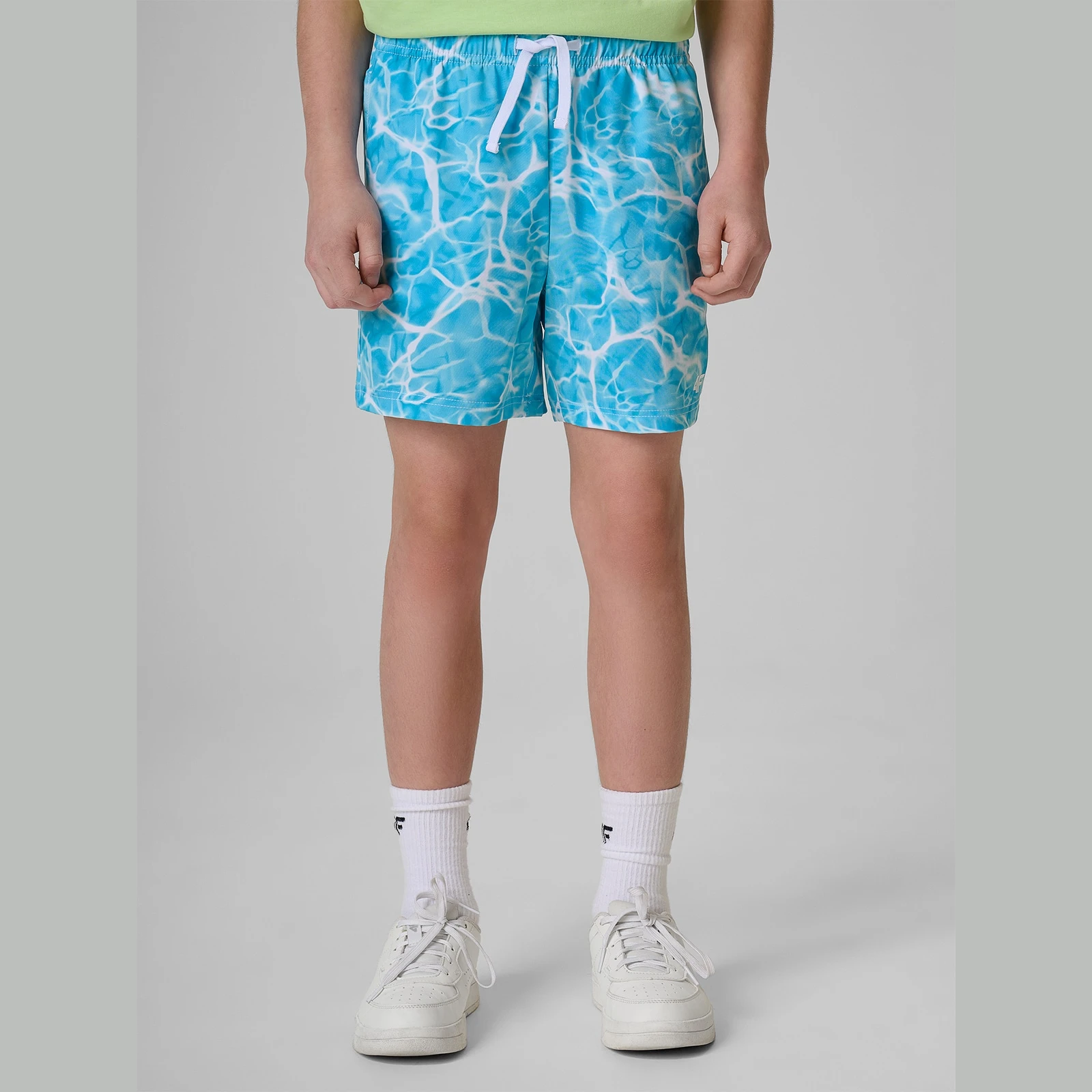 Plážové boardshorty chlapčenské - modré - Farba: modrá · záber 2