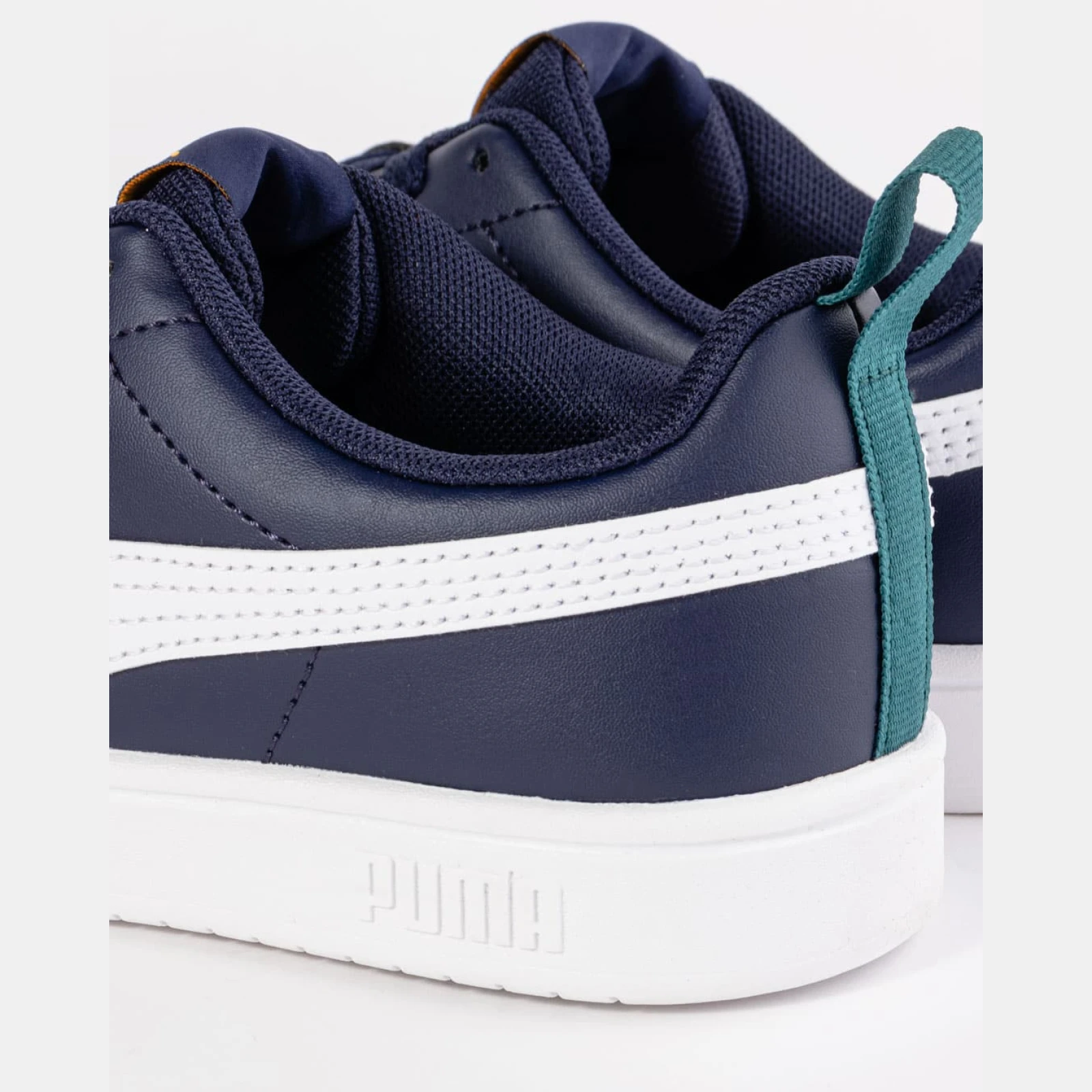 Puma Rickie Jr. · záber 5