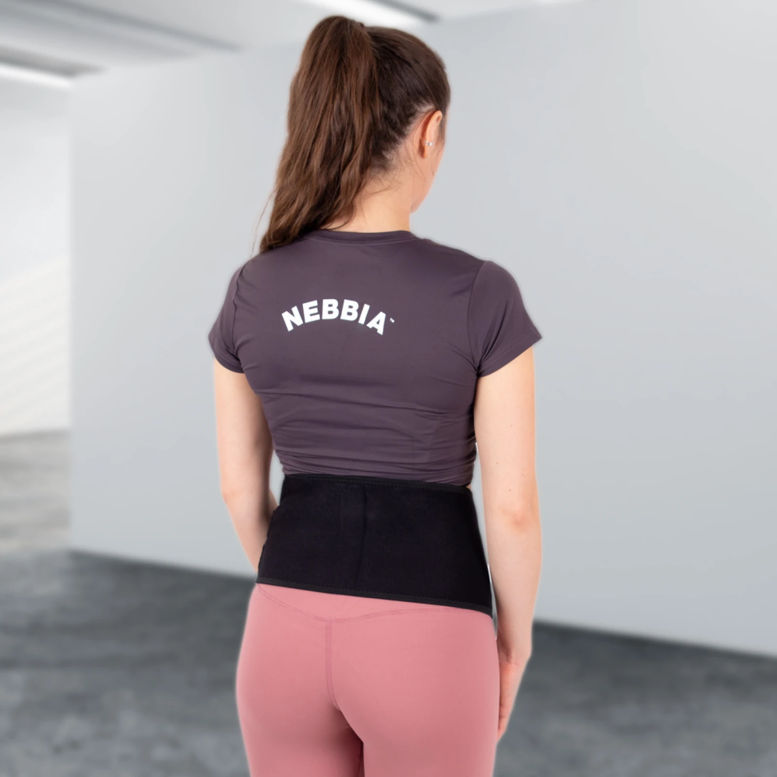 Neoprénový pás inSPORTline Waistup Farba čierna, · záber 5