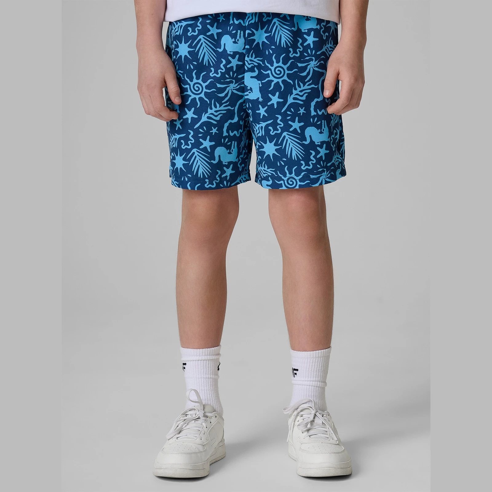 Plážové boardshorty chlapčenské - modré · záber 2