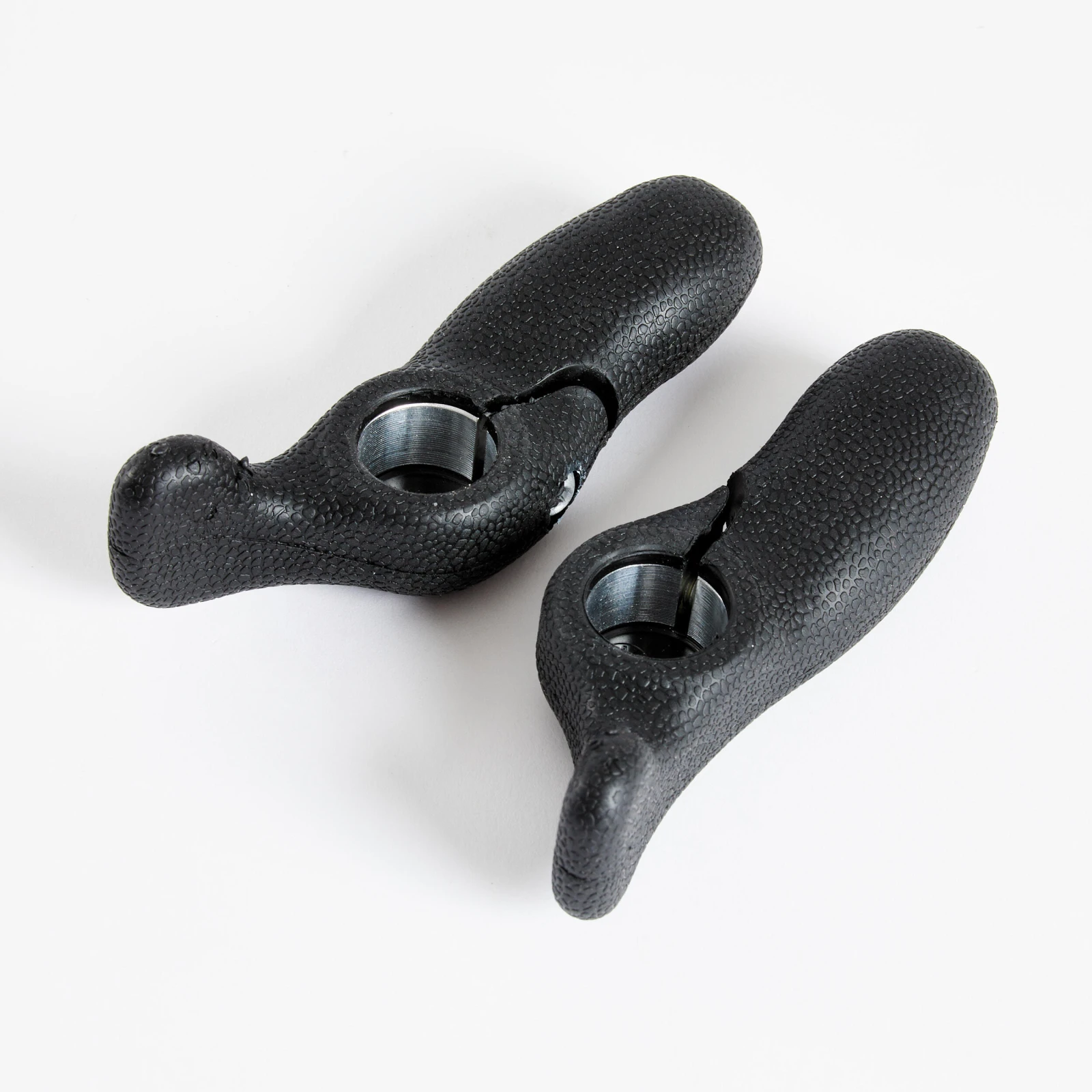 DECATHLON Ergonomické rohy na riadidlá čierne ...... · záber 2