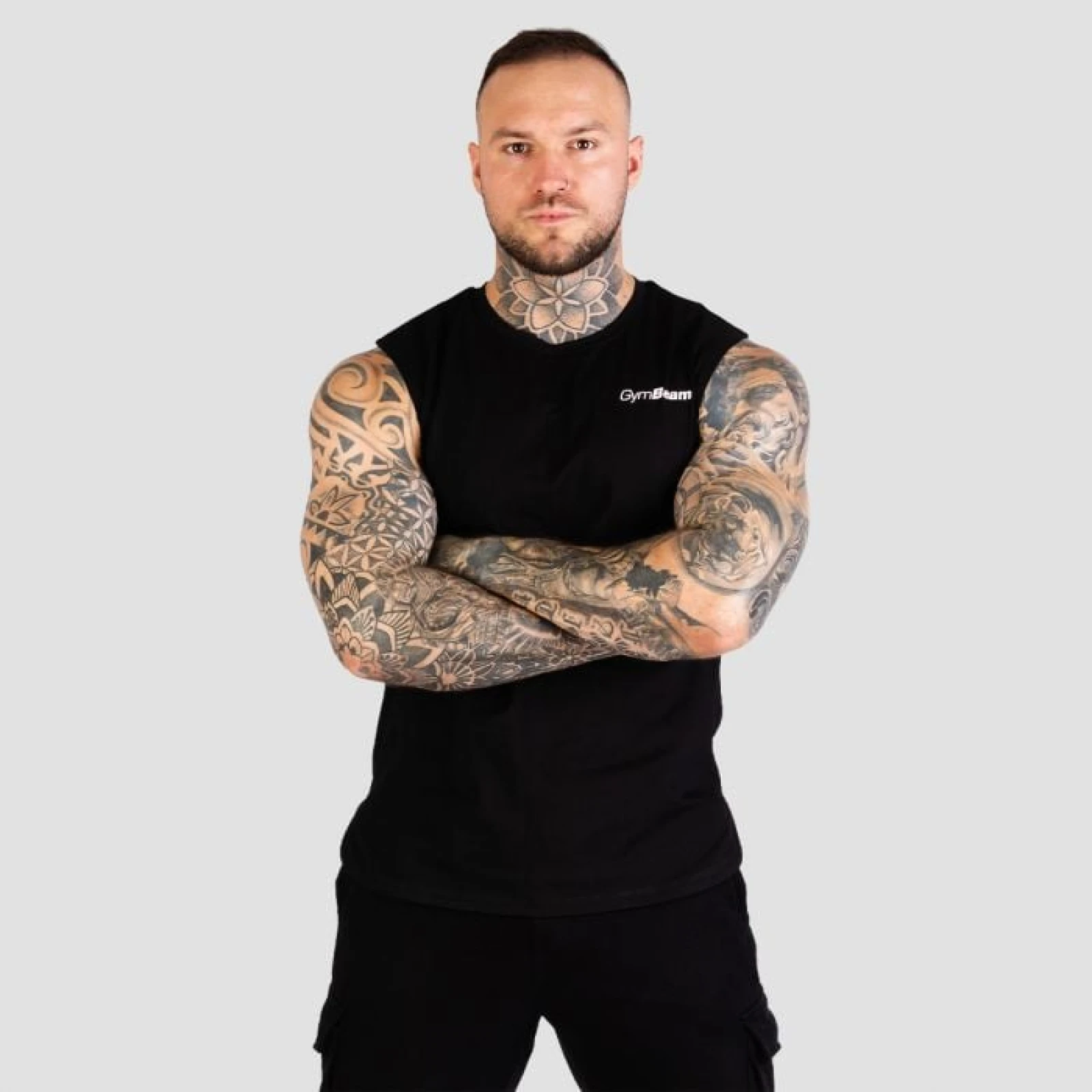 Мъжки Топ TRN Tank Top Black - GymBeam - Размер: S | Тегло: 0,18 g | Опаковка: 110 · záber 1