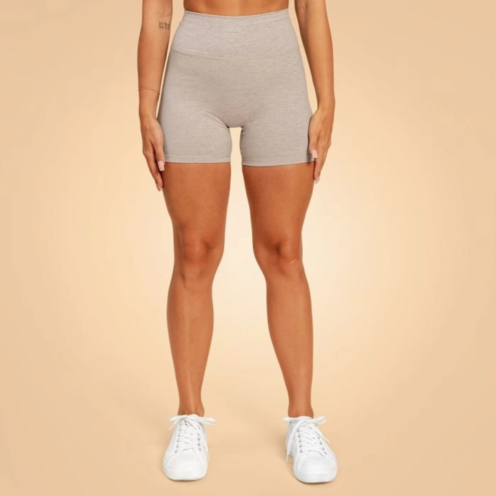 Дамски шорти Sense Grey - BeastPink · záber 1