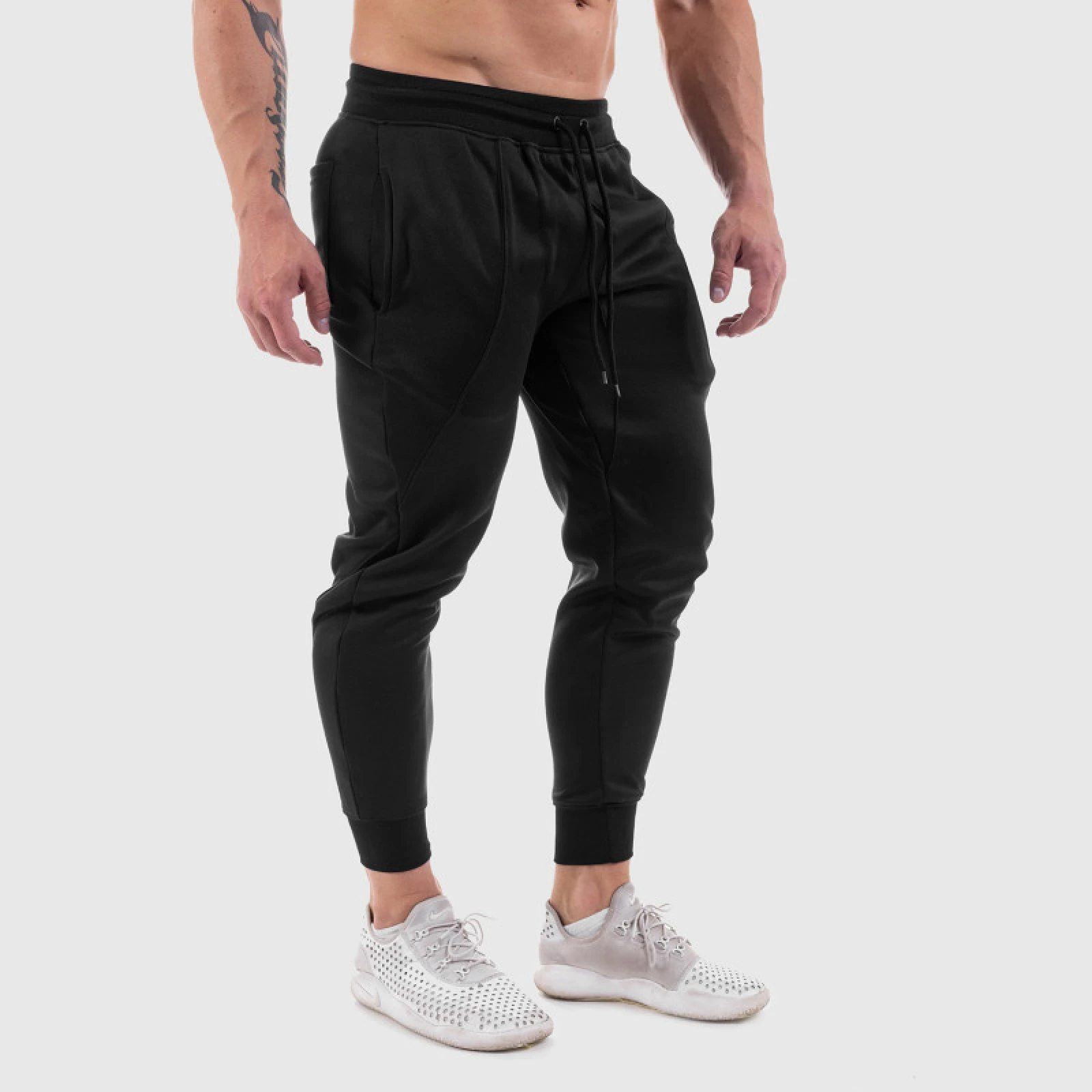 Jogger tepláky Iron Aesthetics Circle Star, čierne · záber 2