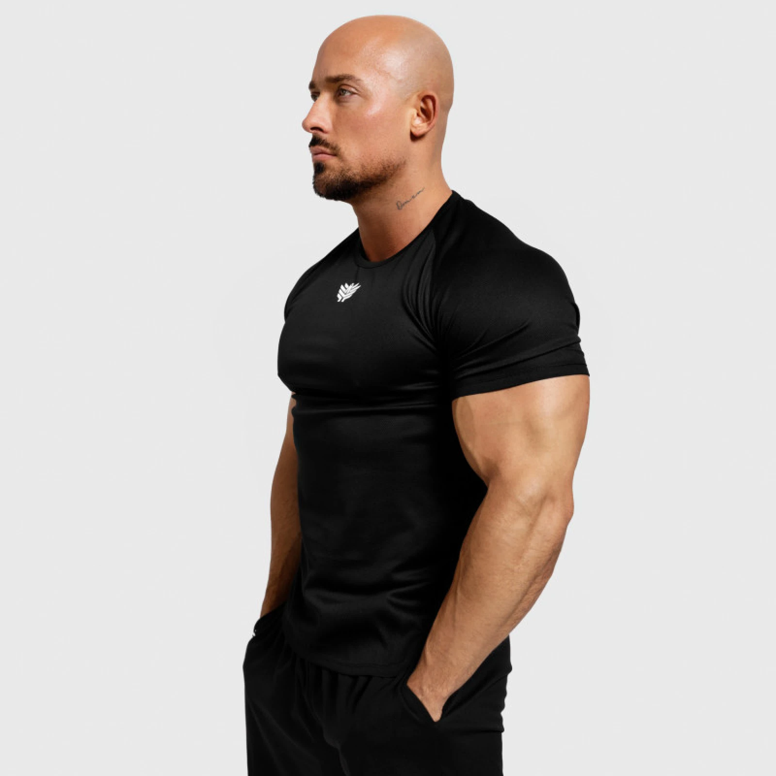 Pánske funkčné tričko Iron Aesthetics Performance, čierne · záber 3