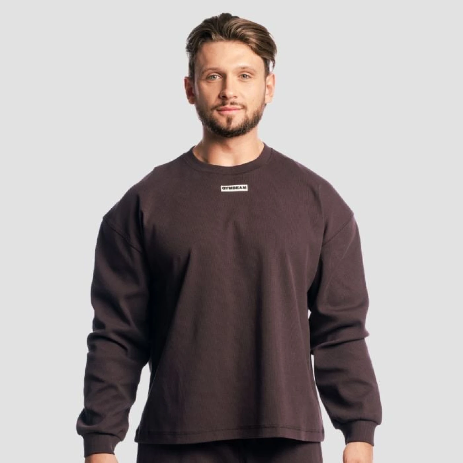 Суичър Aura Tee Brown - GymBeam - Размер: L | Тегло: 0,64 g | Опаковка: 26 · záber 1
