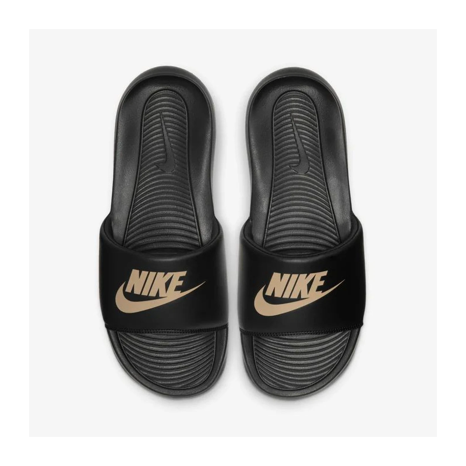 Pánske šlapky (plážová obuv) NIKE Victory One black metallic gold black · záber 3