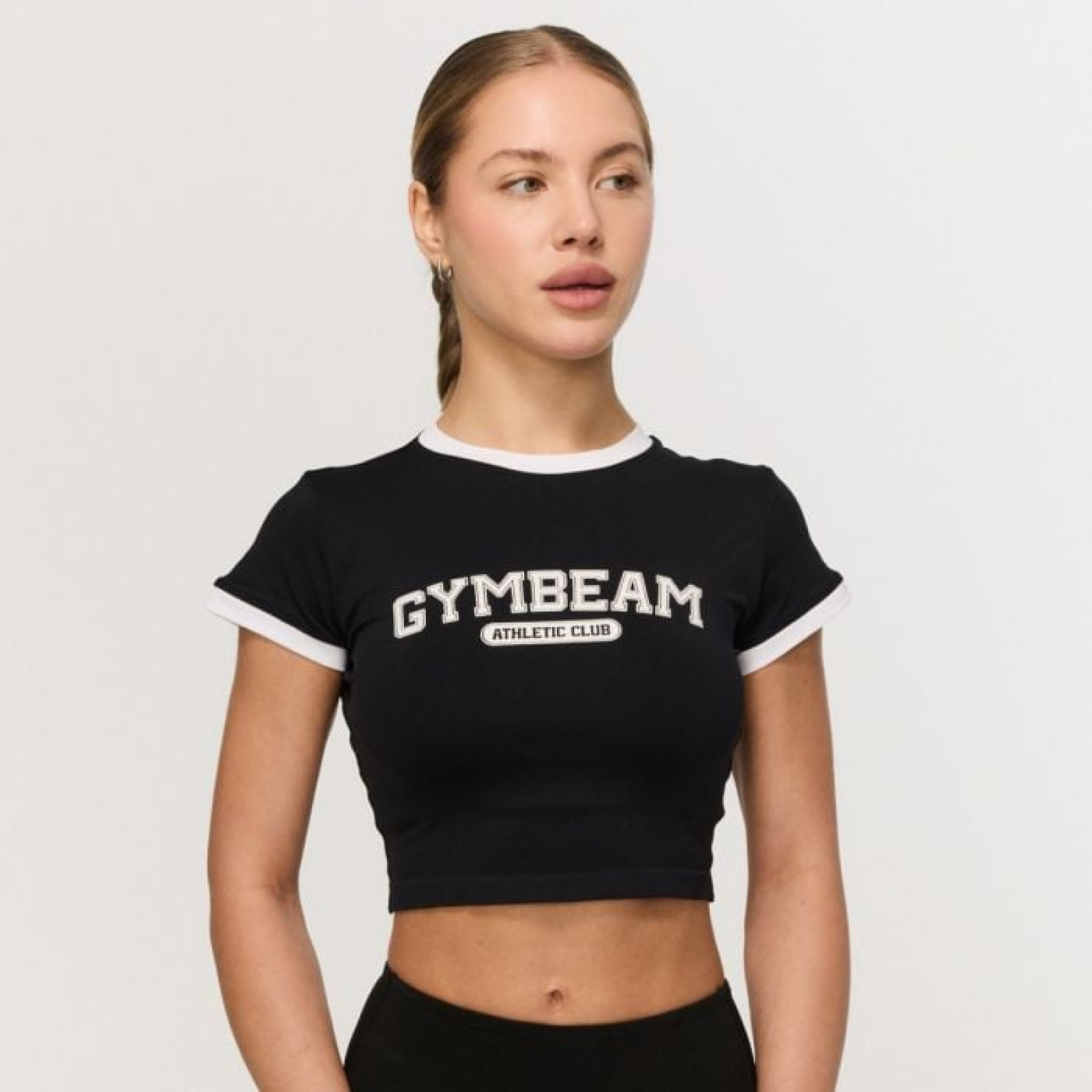 GymBeam Dámske tričko Varsity Black M · záber 1