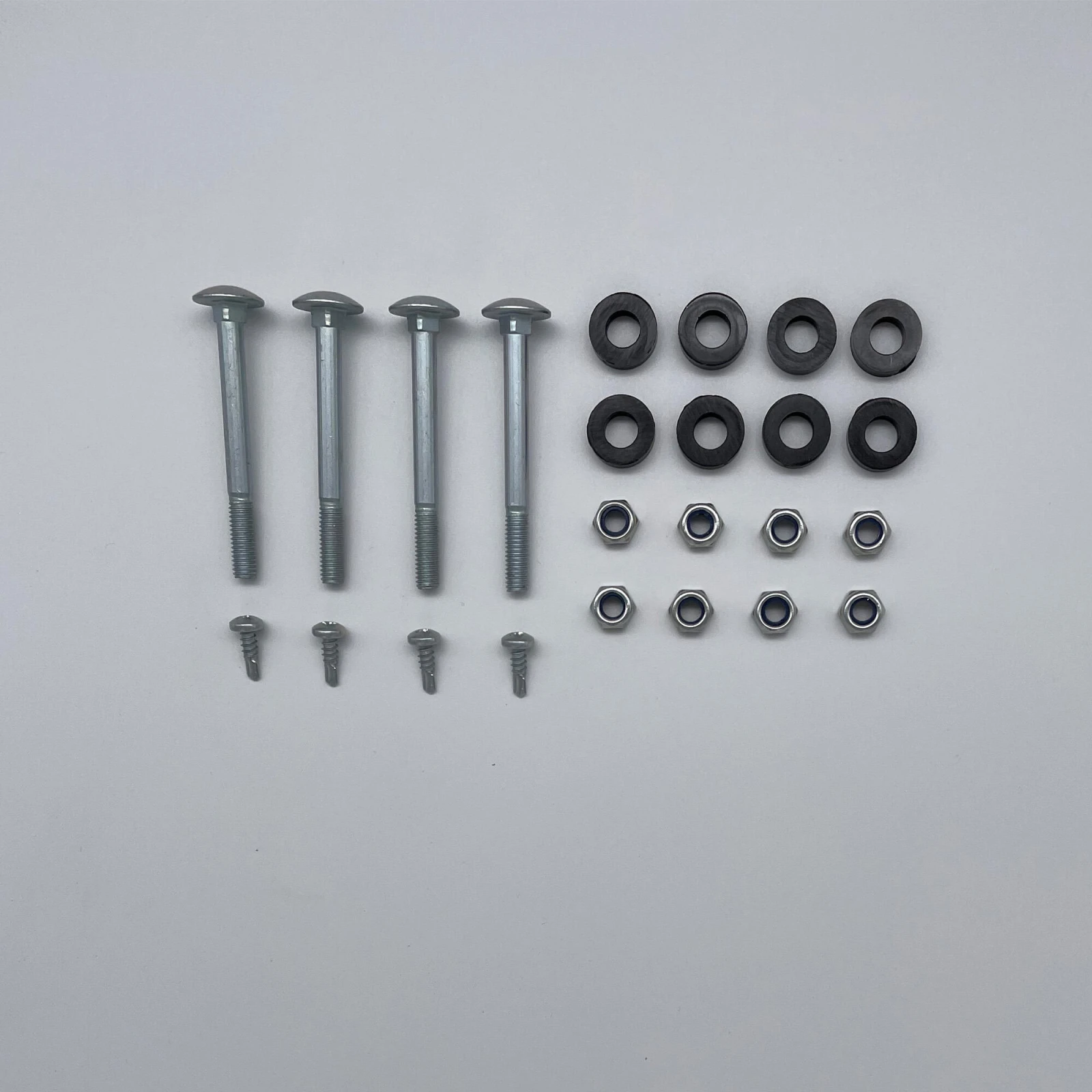 PONGORI Súprava skrutiek pre stôl Pongori PPT 530 Medium Outdoor bez · záber 2