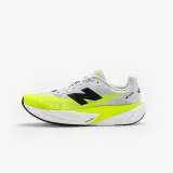 NEW BALANCE NEW BALANCE Fuelcell Rebel V5 pánska bežecká obuv žltá 46 1/2 · záber 1
