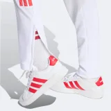 ADIDAS ADIDAS Jude Bellingham detské tréningové tepláky biele 9-10 r (140 cm) · záber 2