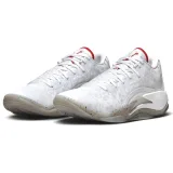 Nike Air Jordan Zion 3 - 44,5 · záber 3