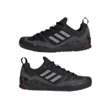 Pánská nízká turistická obuv ADIDAS Terrex Swift Solo 2.0 core black grey three grey six · záber 5