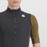 Férfi kerékpáros mellény SPORTFUL Fiandre light no rain vest, black · záber 5