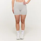 GymBeam Dámské bezešvé šortky Lift Grey - Velikost: S | Barva: Sivá | Hmotnost: 0,11 kg | Balení: 80 · záber 3
