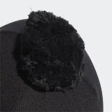 Dámská zimní čepice ADIDAS POMPOM BEANIE BLACK WHITE · záber 5