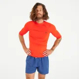 DECATHLON Pánske tričko 100 s UV ochranou a krátkymi rukávmi červené XS · záber 1