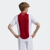 ADIDAS Detský domáci futbalový dres Ajax 24/25 10 rokov · záber 2