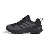 Juniorská nízka turistická obuv ADIDAS Terrex AX4 R.Rdy Jr core black grey four grey six · záber 3