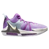Nike LeBron Witness VII - 42,5 · záber 1
