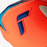 REUSCH REUSCH Attrakt Gold X brankárske rukavice 10 · záber 2