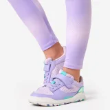 DECATHLON Priedušné dievčenské legíny s potlačou tmavoružové 8-9 r (131-140 cm) · záber 2