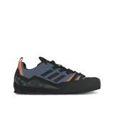 Pánská nízká turistická obuv ADIDAS Terrex Swift Solo 2.0 wonder steel core black impact orange · záber 2
