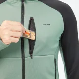 QUECHUA Pánska turistická fleecová mikina mh500 Hood S · záber 2